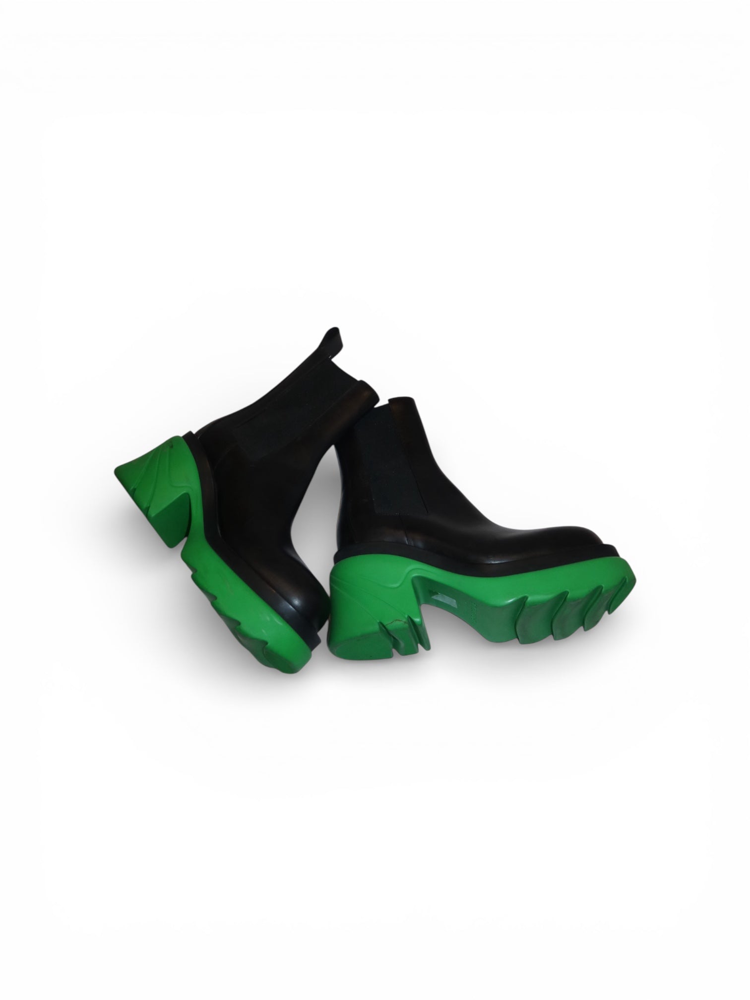 Bottega Veneta- Tire Chelsea Ankle Boots